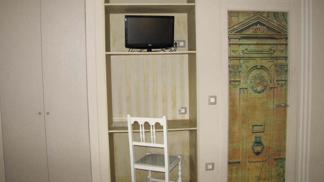 Hotel Migal كيو المظهر الخارجي الصورة