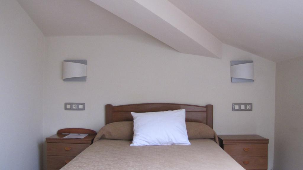 Hotel Migal كيو المظهر الخارجي الصورة