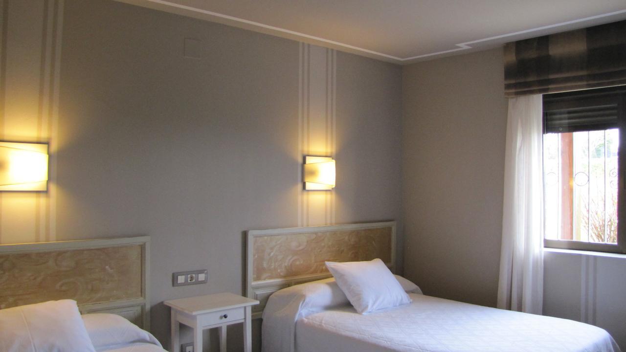 Hotel Migal كيو المظهر الخارجي الصورة